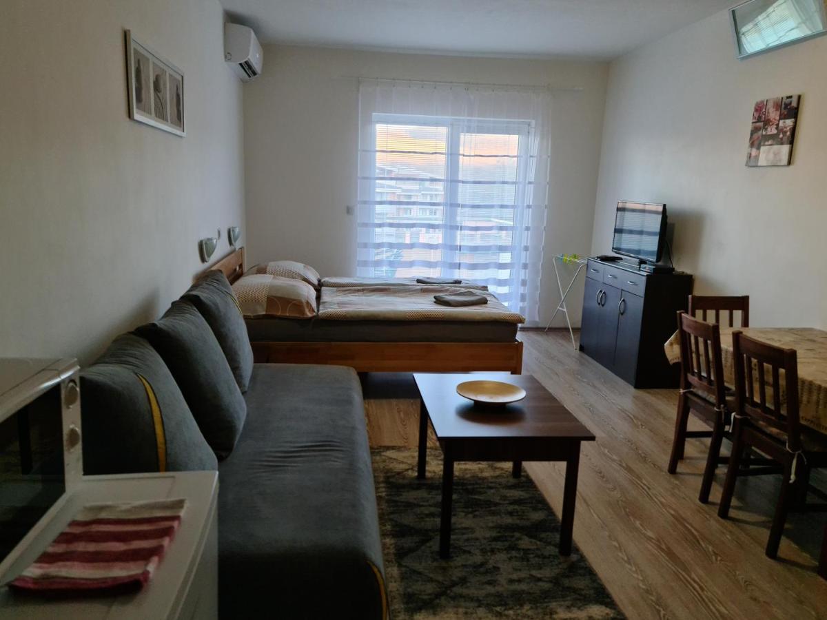 Podhájska Apartman Norika מראה חיצוני תמונה