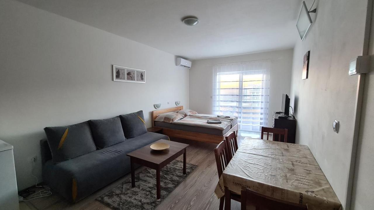 Podhájska Apartman Norika מראה חיצוני תמונה