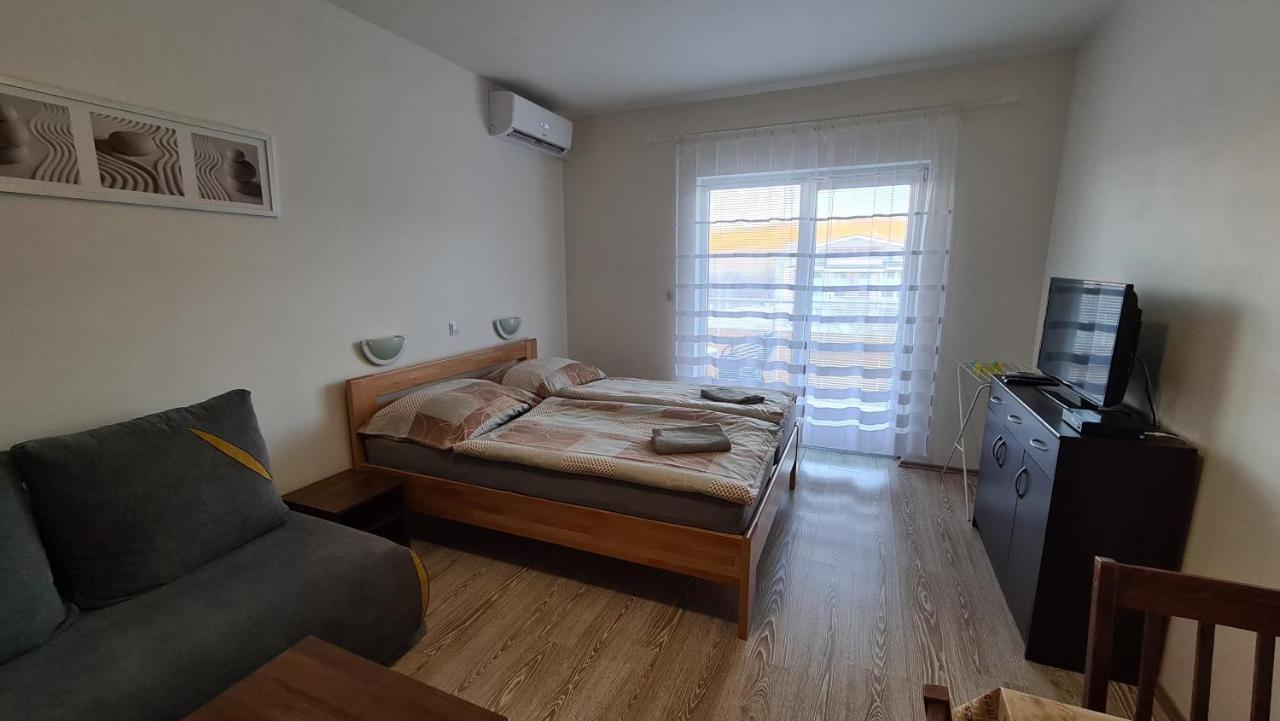 Podhájska Apartman Norika מראה חיצוני תמונה